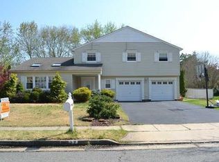 17 Francis Rd, East Brunswick, NJ 08816