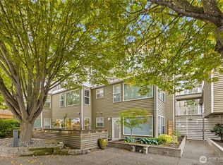 Lakeview North Condominiums, Seattle, WA 98103