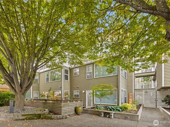 3420 Burke Avenue N #A103, Seattle, WA 98103
