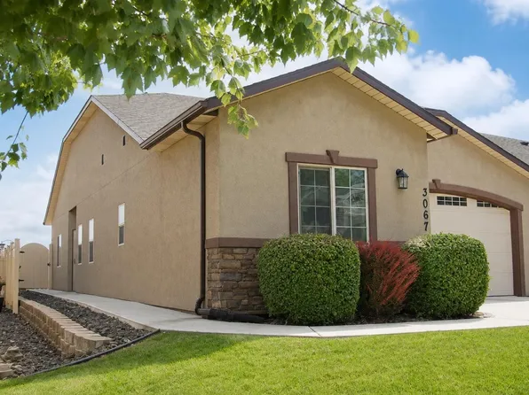 3067 S Dennis Pl, Kennewick, WA 99337