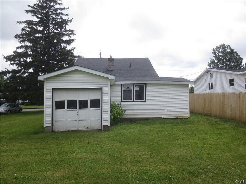 176 Duffy St, Watertown, NY 13601 Zillow