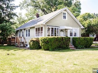 326 William St, New Milford, NJ 07646