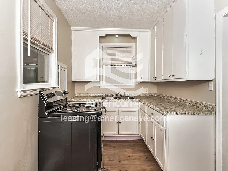 15881_008_wm_-_kitchen_13369200.jpg