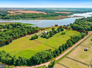 300 Hickory Ln, Chestertown, MD 21620