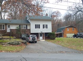 130 Mockingbird Hill Rd, East Stroudsburg, PA 18301