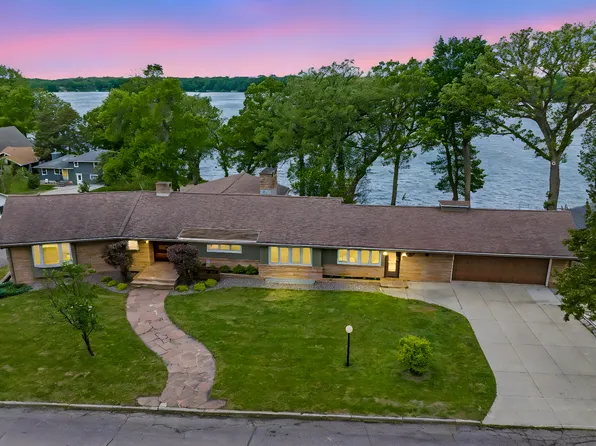 1830 Oakwood Ave, Fairmont, MN 56031