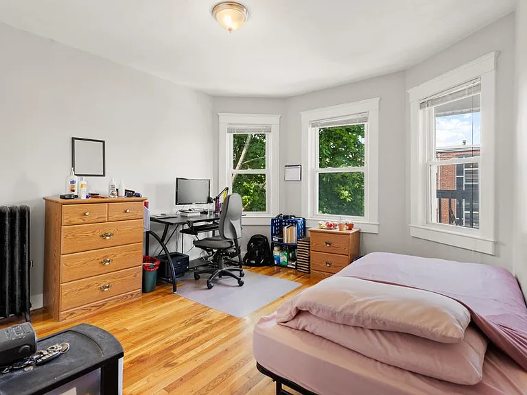 9 Bailey St #2 — Photo 12