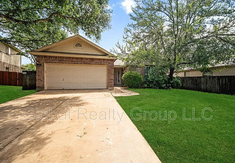 229 Spice Oak Ln — Photo 3