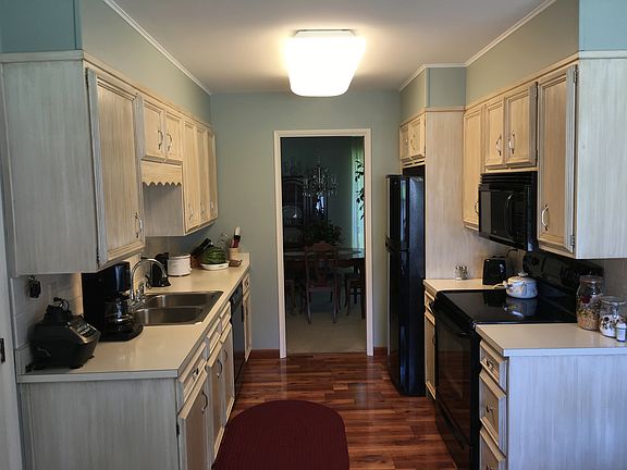 2nd image of 308 E Virginia Blvd