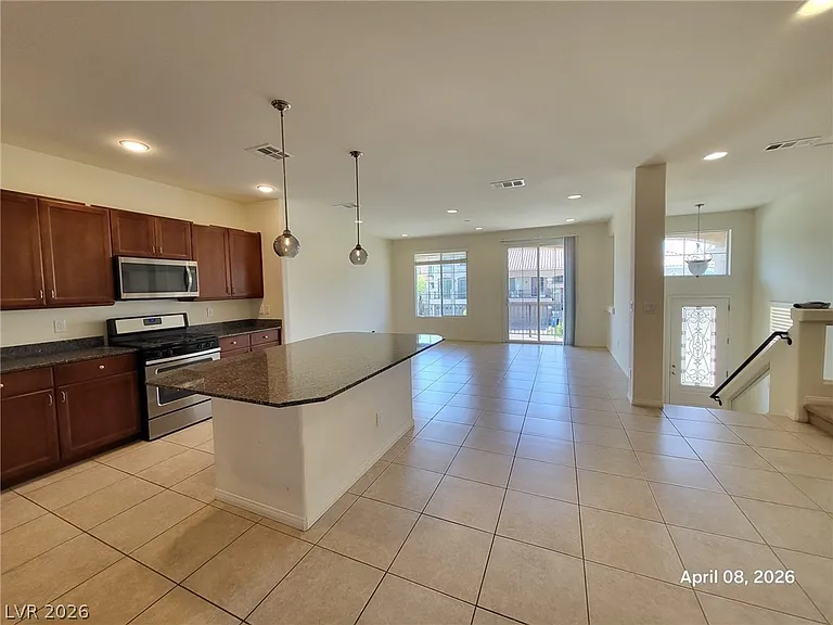 5882 Azzura Palms Ave — Photo 5