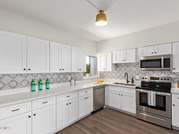 353 E THOMAS Road #C405, Phoenix, AZ 85012