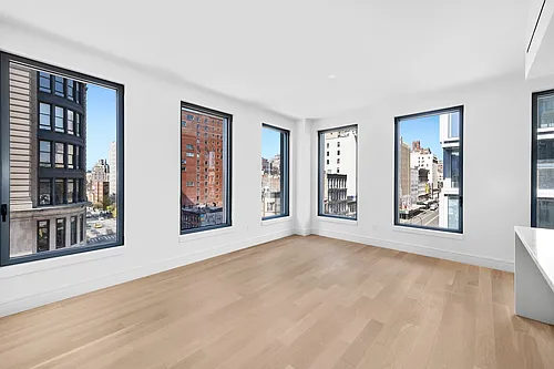 540 6th Ave #6D Photo 1