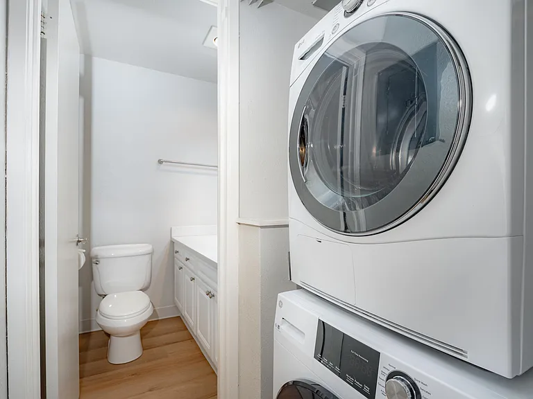 Breakwater 2 Bed Breakwater 2 Bed