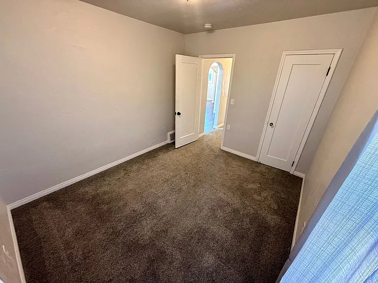 2374 Appleside Blvd — Photo 18