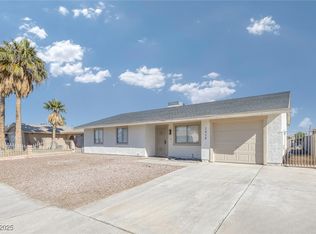2438 Pine Creek Rd, Las Vegas, NV 89115