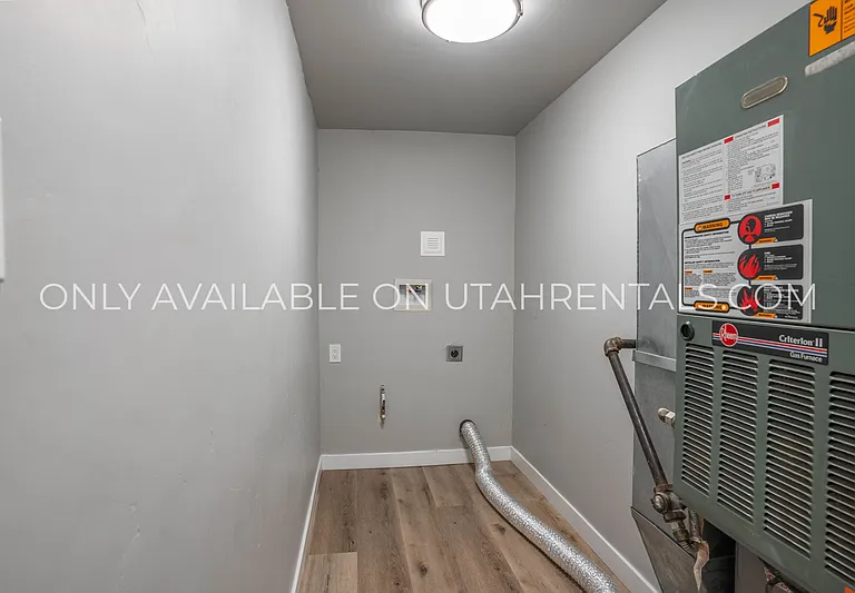 87 N Center St #1 — Photo 12