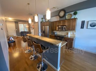 1331 Ellis St #121, Kelowna, BC V1Y 1Z9