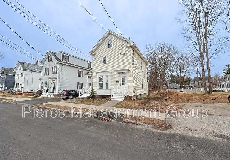 18 Maple St #B — Photo 23