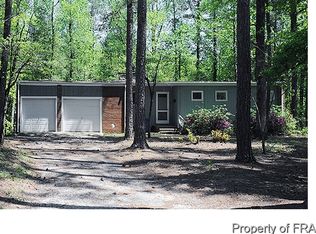 2018 Forest Hills Dr, Fayetteville, NC 28303