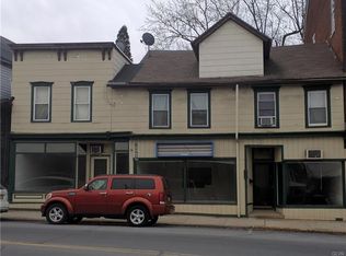 578 Main St, Slatington, PA 18080