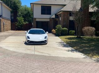 800 Elkhorn Path, Irving, TX 75063
