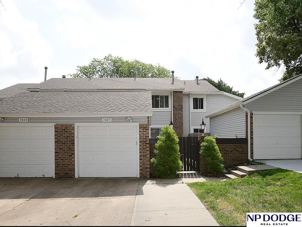 7607 S 88th St, La Vista, NE 68128 | Zillow