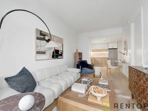 2-24 26th Avenue image 3 of 28