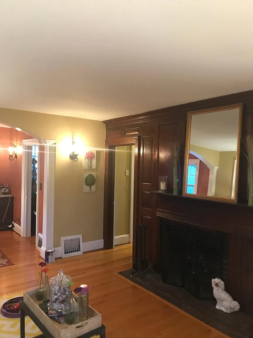 2943 Fleetwood Ave SW photo 1
