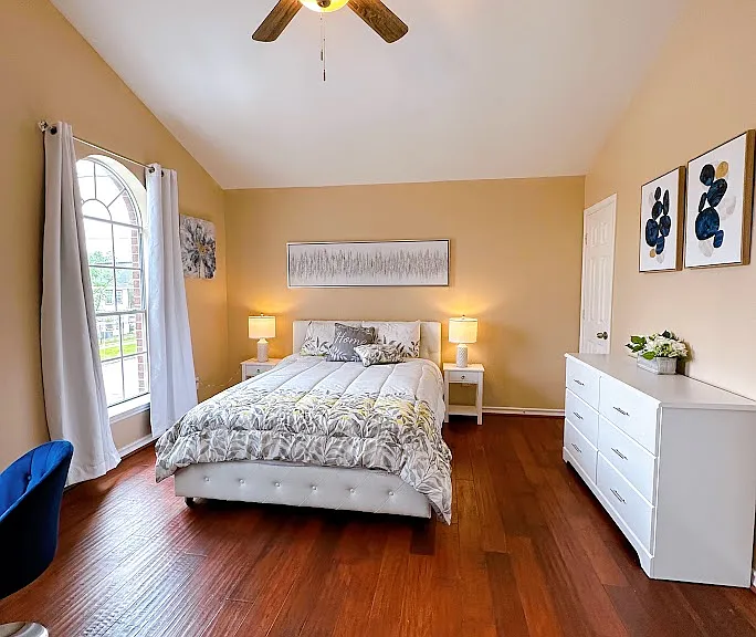 3903 Delano St — Photo 21