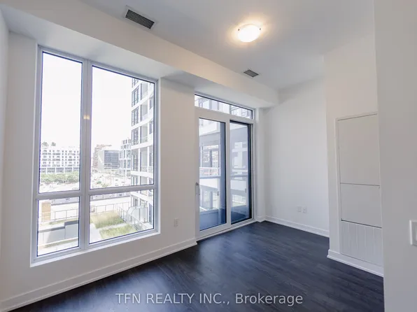 15 Richardson St #513, Toronto, ON M5A 4J9