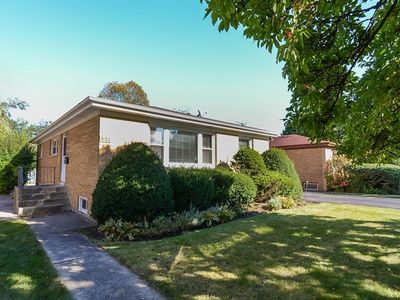 551 Sumac Rd, Highland Park, IL, 60035