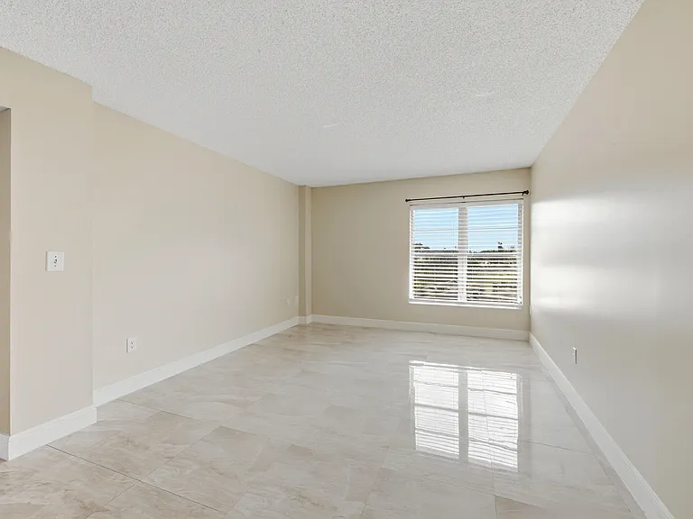 4158 Inverrary Dr #511 — Photo 16