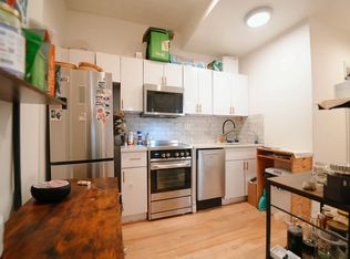 190 Norman Ave APT 1L, Brooklyn, NY 11222