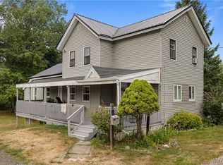 9 Mill St, Akron, NY 14001