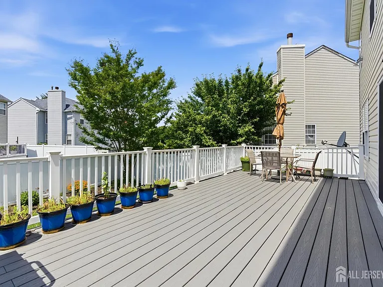 26 Alexis Ln — Photo 37