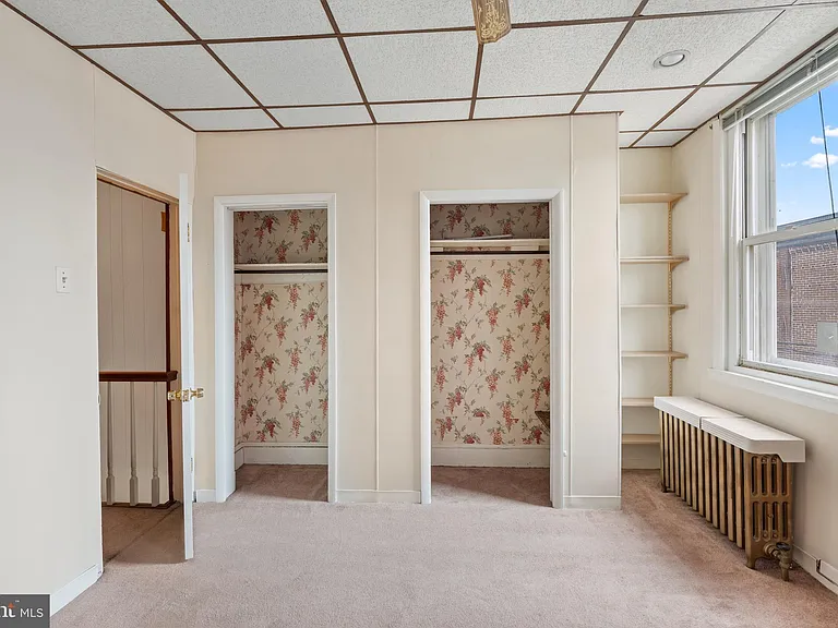 3068 Livingston St — Photo 8