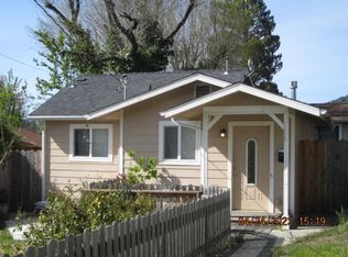 521 Pine Ln, Garberville, CA 95542