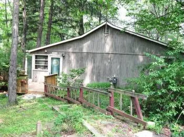 6 Lake Dr, Mendham, NJ 07945