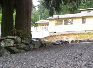 2897 Cedar Ave, Lummi Island, WA 98262