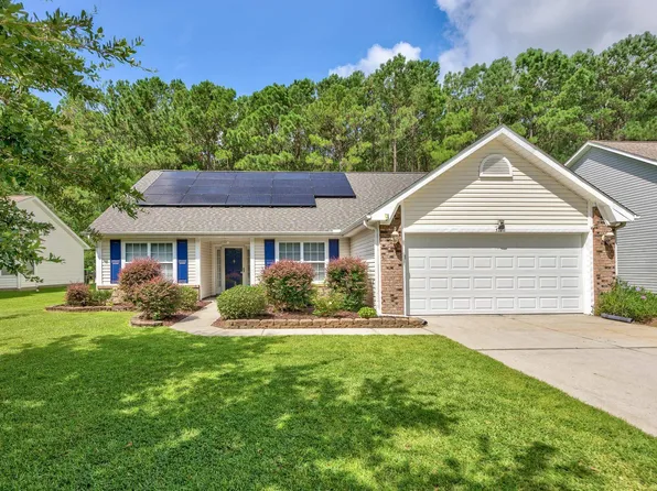 517 Crystalaire Rd., Little River, SC 29566