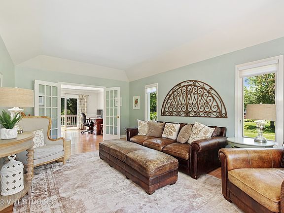 4th image of 5551 River Park Dr