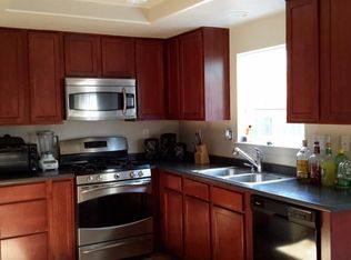 3413 Hanks St, Sacramento, CA 95827