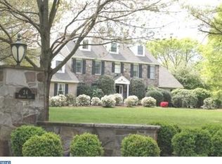 24 Meadow Ln, Pennington, NJ 08534