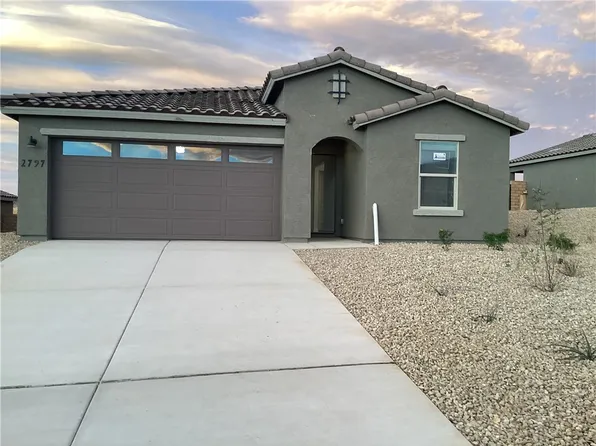 2797 Steamship Dr, Bullhead City, AZ 86429