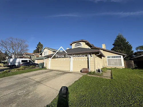 5621 Summit Dr Photo 1