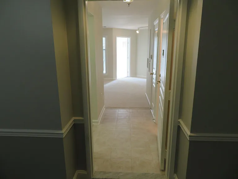 5565 Seminary Rd #208 — Photo 17