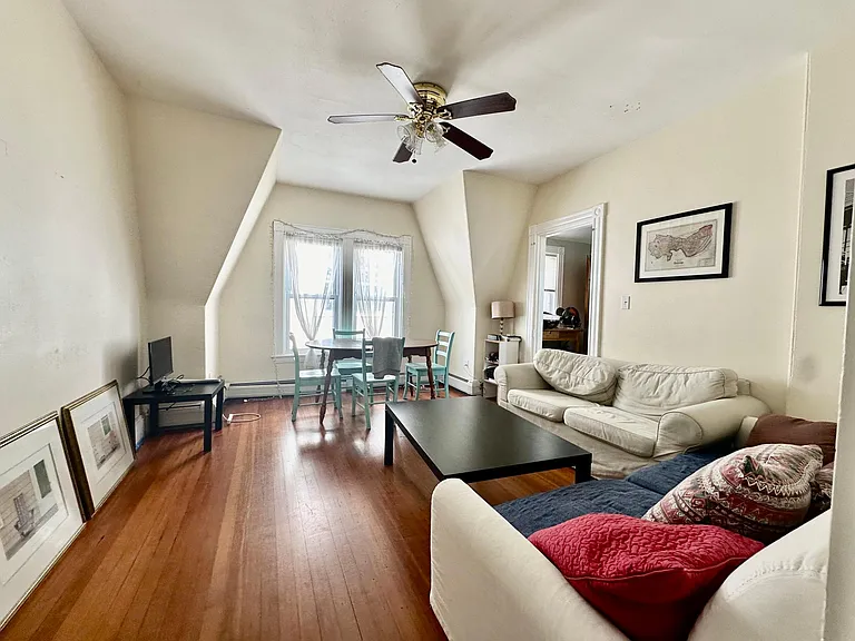 168 Magazine St #3 — Photo 3