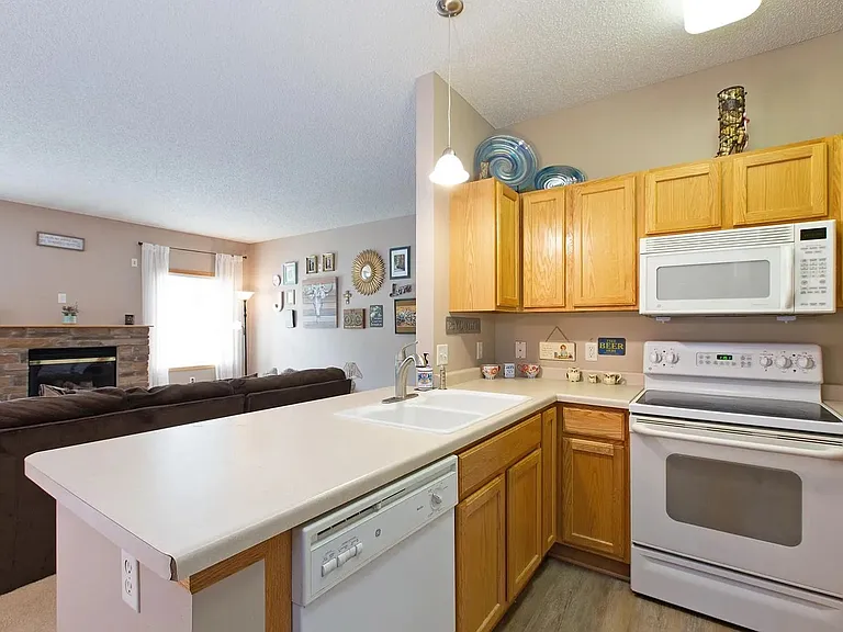 6893 Pine Crest Trl S — Photo 6