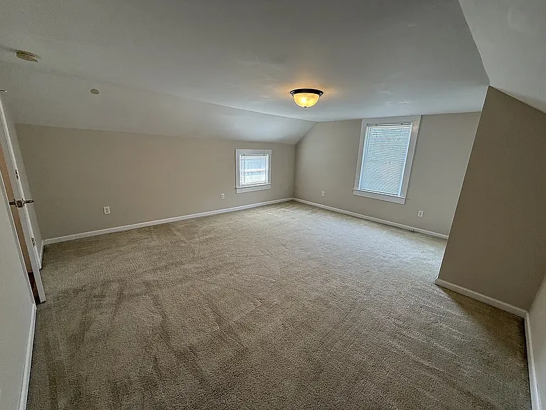 185 Chaffin St — Photo 33