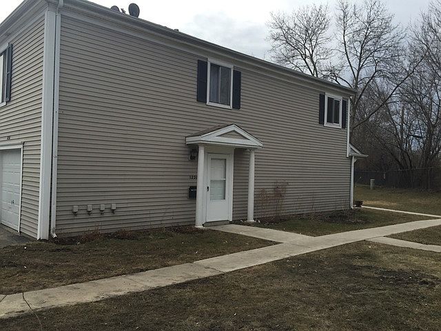 1st image of 1236 Cove Dr #223-D